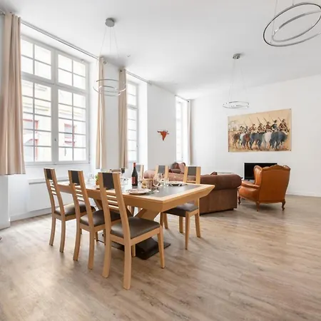 Apartamento Spacious With Balcony Near Train Station Carcasona